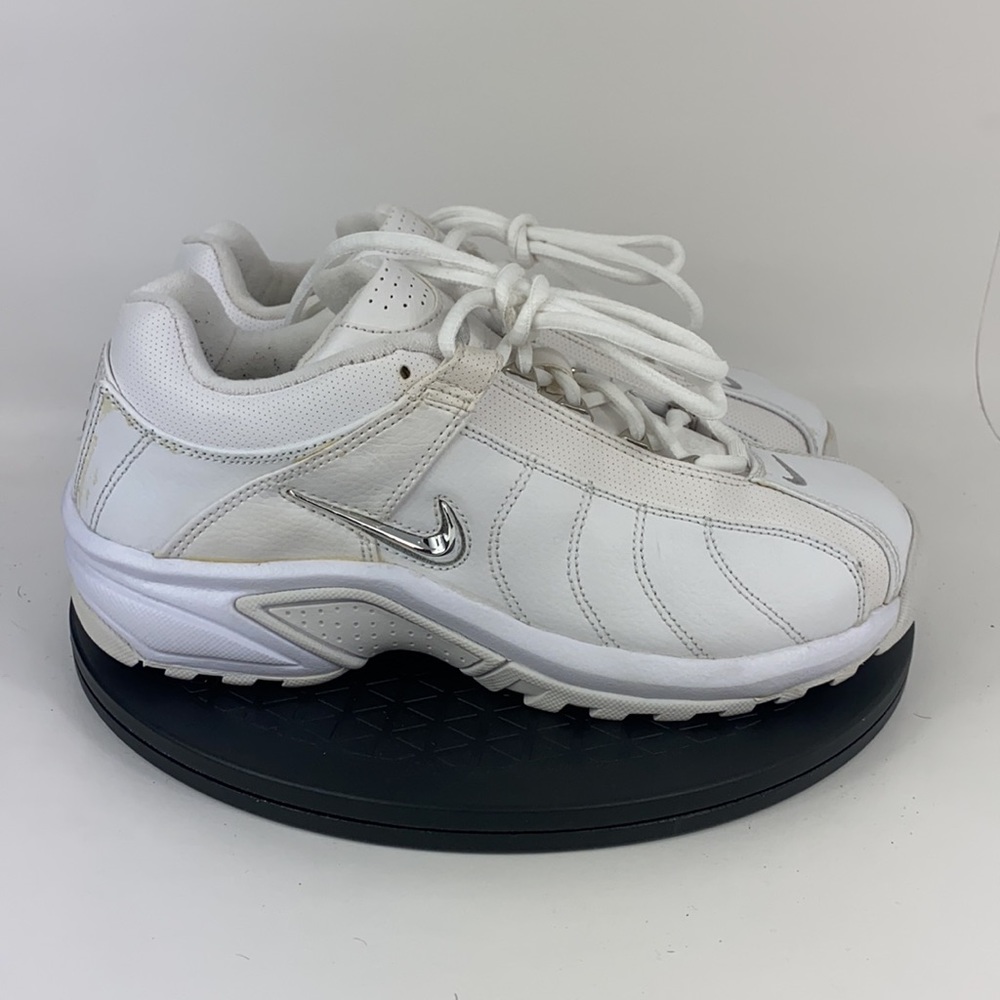 Nike VXT White Leather Athletic Cross Training Shoes 310234-101 Men's Size 8.5 - Picture 4 of 13